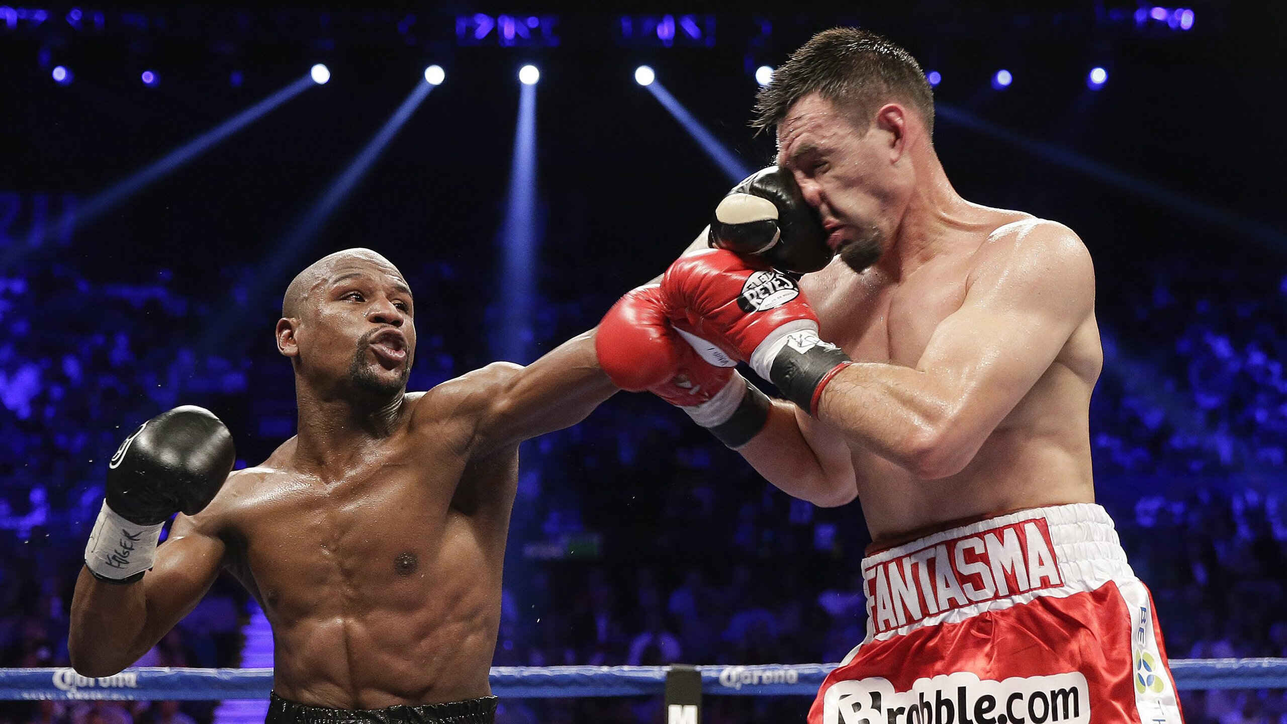 中国篮球的成长离不开每一次拼搏，我国篮球近20年的发展历程